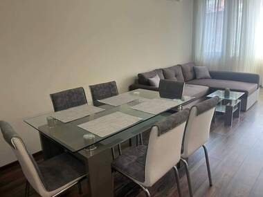 Miete - Wohnung in Kütschuk Parij,  Plowdiw