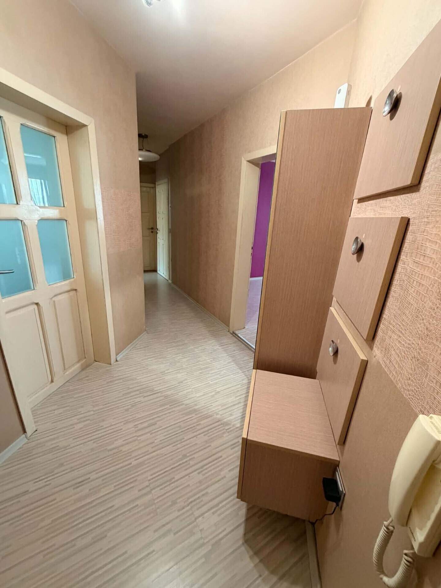 Cu trei camere Apartament în Liatno kino Trakia, Varna – fotografia 9