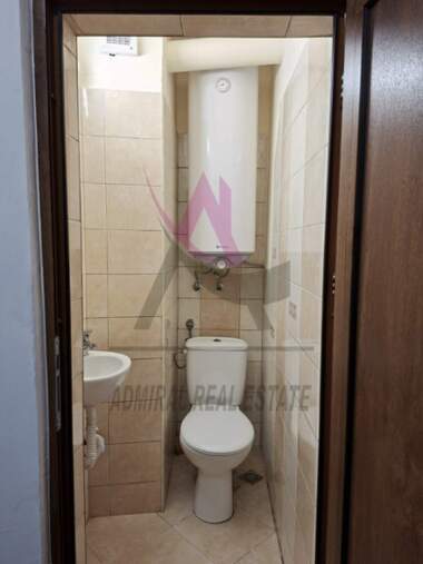 Kira - Apartman olarak Vazrajdane 4,  Varna