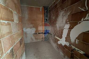 Продажа - Квартира в Възраждане 1,  Варна