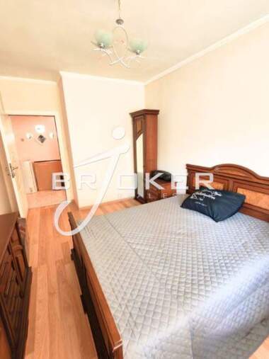 Închiriere - Apartament în Țentăr,  Kărdjali