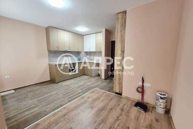 Kira - Apartman olarak Pogrebi,  Varna