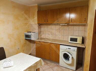 Închiriere - Apartament în Lazur,  Burgas