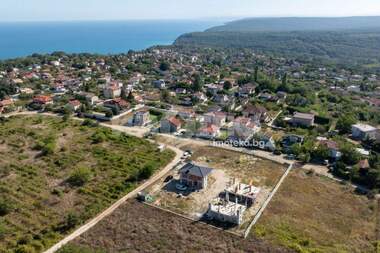 Продажа - Дом в Ракитника,  Варна