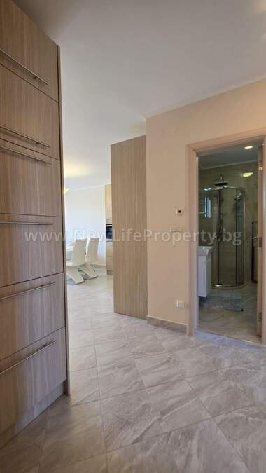 Vânzare - Apartament în Nesebăr,  Burgas