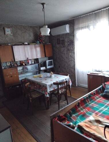 Verkauf - Etage von Haus in Dupniza,  Küstendil