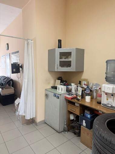 Vânzare - Magazin/Birou/Salon de frumusețe/Cabinet de stomatologie în Țentăr,  Vrața
