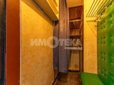 Продажа - Квартира в Младост 1,  Варна