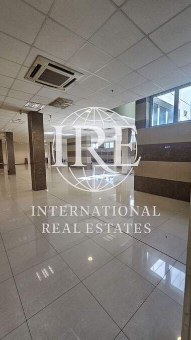 For rent - Store in Metro,  Varna