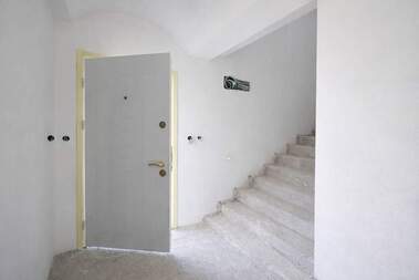 Продажба - Къща в Запад-2,  Търговище