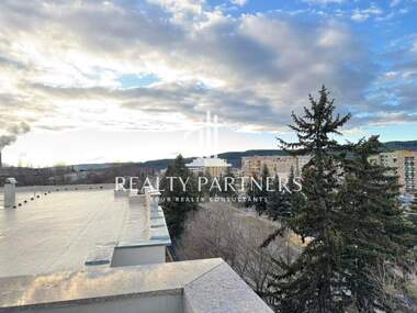 For sale - Apartment in Iztok,  Pernik