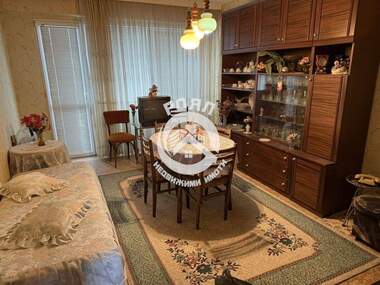 Продажа - Квартира в Изгрев,  Пловдив