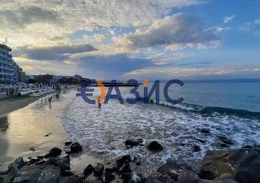 Vânzare - Apartament în Pomorie,  Burgas