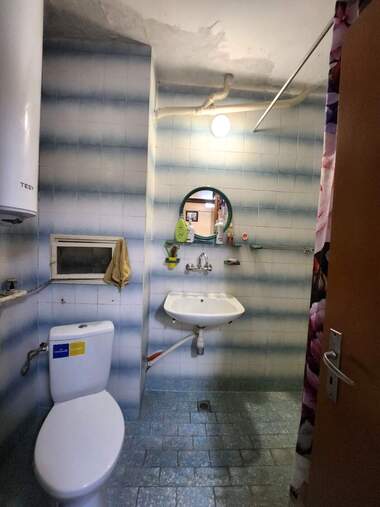 Продажба - Апартамент в Изток,  Пазарджик