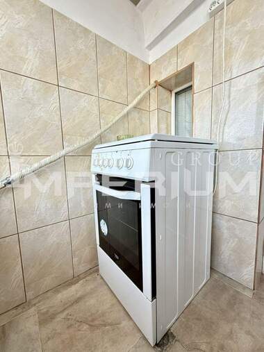 For rent - Apartment in Kolhozen pazar,  Varna