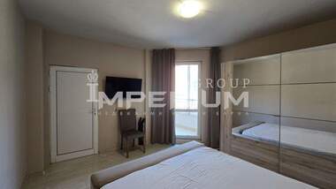 Kira - Apartman olarak Pogrebi,  Varna