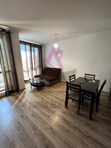 Închiriere - Apartament în Văzrajdane 1,  Varna