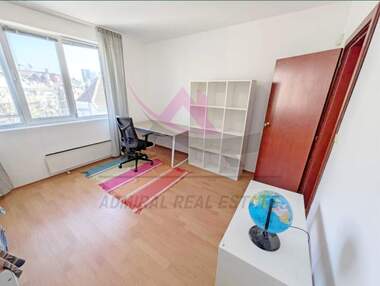 Închiriere - Apartament în Sportna zala,  Varna