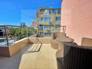 For rent - Apartment in Konfuto,  Varna