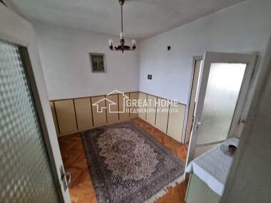Verkauf - Wohnung in Zentar,  Targowishte