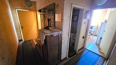 Verkauf - Wohnung in Zentar,  Razgrad