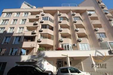 Miete - Wohnung in Lazur,  Burgas