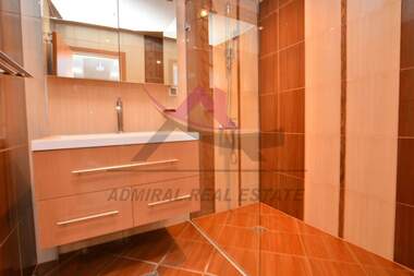 Kira - Apartman olarak VINS - Çerven ploshtad,  Varna