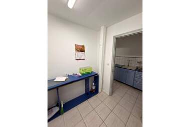 For rent - Office in Centar,  Targovishte