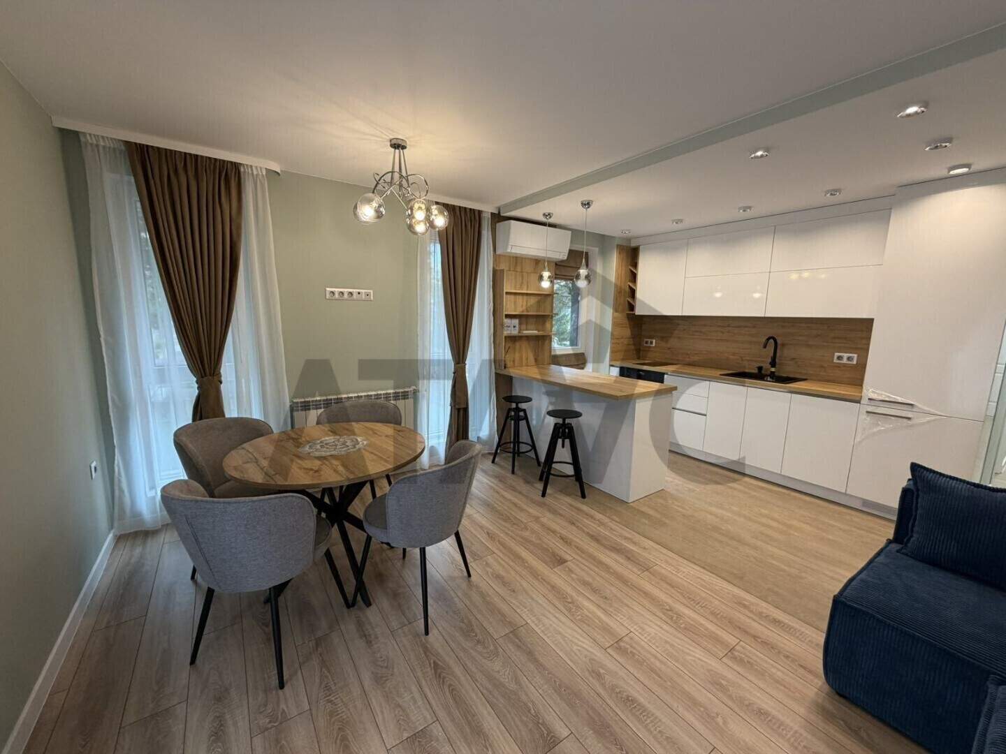 Cu trei camere Apartament în Center, Plovdiv – fotografia 2