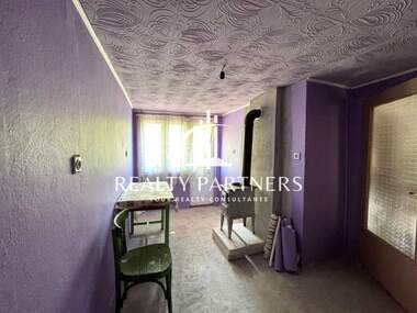 For sale - House in Kalkas,  Pernik