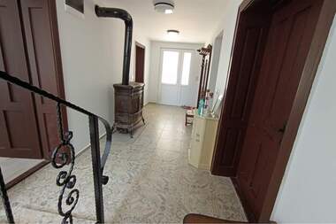 For sale - House in Gostilitsa,  Gabrovo