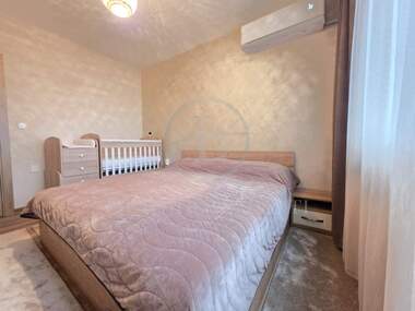 Продажба - Апартамент в Остромила,  Пловдив