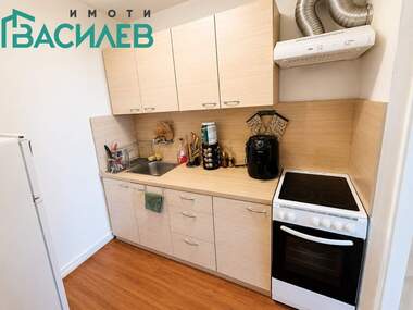 Продажба - Апартамент в Толстой,  София