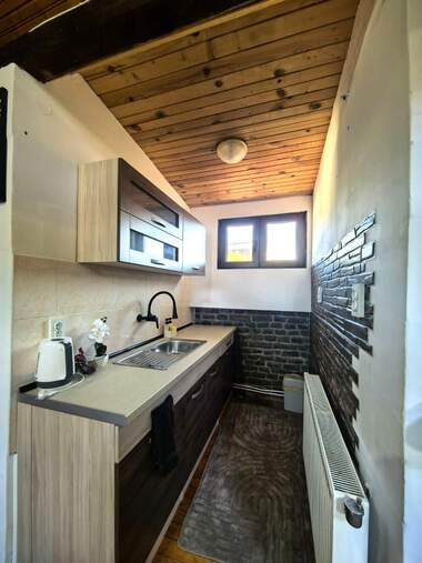 Închiriere - Apartament în Center,  Ruse
