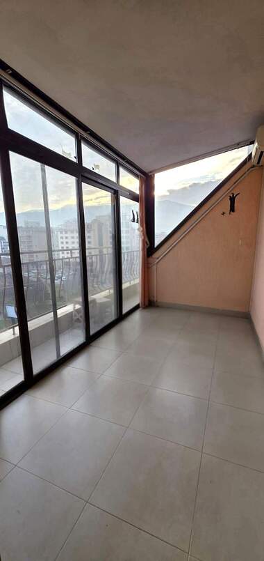 Vânzare - Apartament în Dianabad,  Sofia