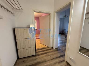 Miete - Wohnung in Zentar,  Weliko Tarnowo