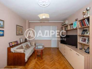 Vânzare - Apartament în Hristo Smirnenski,  Plovdiv
