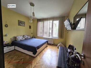 Închiriere - Apartament în Ideal City Center,  Pleven