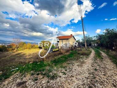 Vânzare - Casă în Rezbarți,  Kărdjali