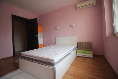 Miete - Wohnung in Zorniza,  Burgas