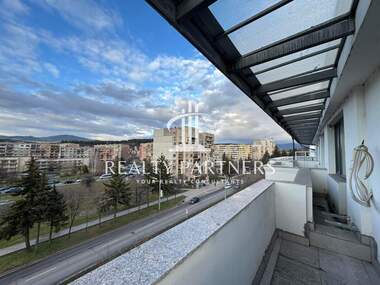 For sale - Apartment in Iztok,  Pernik