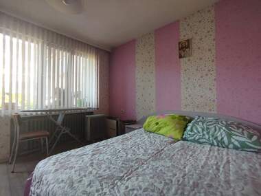 For sale - Floor of a house in Rodina 2,  Ruse