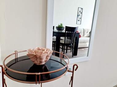 Închiriere - Apartament în Levski,  Varna