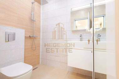 Vânzare - Apartament în Zimno kino Trakia,  Varna