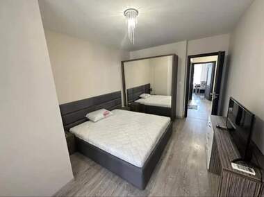 Închiriere - Apartament în Mladejki hălm,  Plovdiv