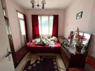 For sale - Floor of a house in Kazanlak,  Stara Zagora