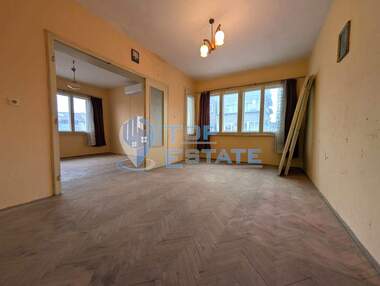 Vânzare - Apartament în Gorna Oriahovița,  Veliko Tărnovo