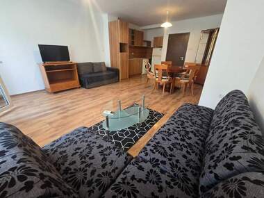 Kira - Apartman olarak Vazrajdane,  Burgas
