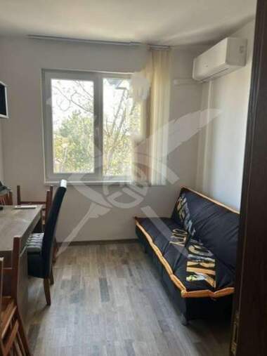 Închiriere - Apartament în Hisaria,  Plovdiv