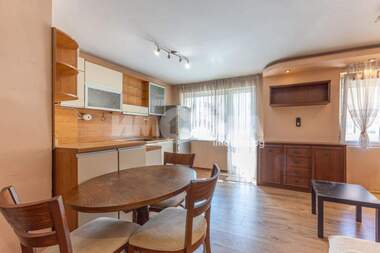 Продажба - Апартамент в Гранд Мол,  Варна